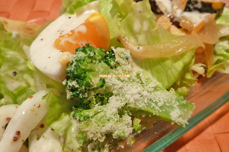 サラダがおいしいイタリア料理「ボーノボーノ」。特に、焼き野菜のサラダが大好きです。