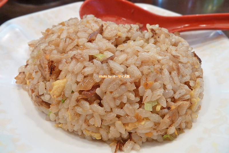 麺匠「はなみち あびこ総本店」はラーメンだけでなく、チャーハンも人気です。