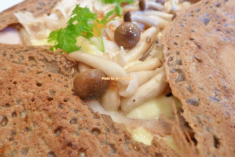 ナポリタンに続き、ガレットもランチがお得です。