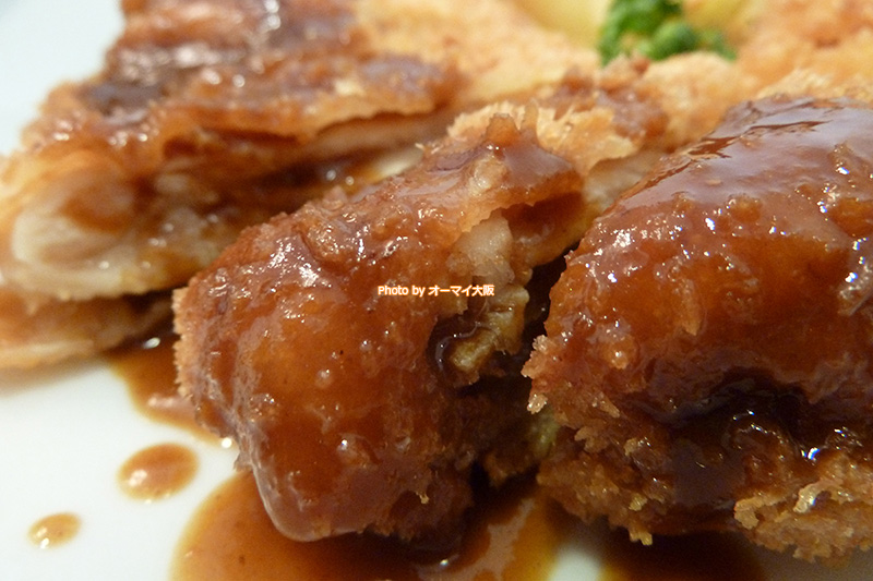 洋食店「SanSaku（サンサク）」ビフカツは薄切りタイプ。食べると「サクッ」と音が聞こえてくる、揚げたてのビフカツです。