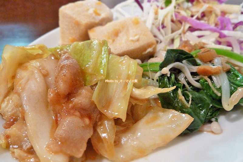 中華料理「双琉（そうりゅう）」のランチセットはサイドメニューもボリューム満点です。