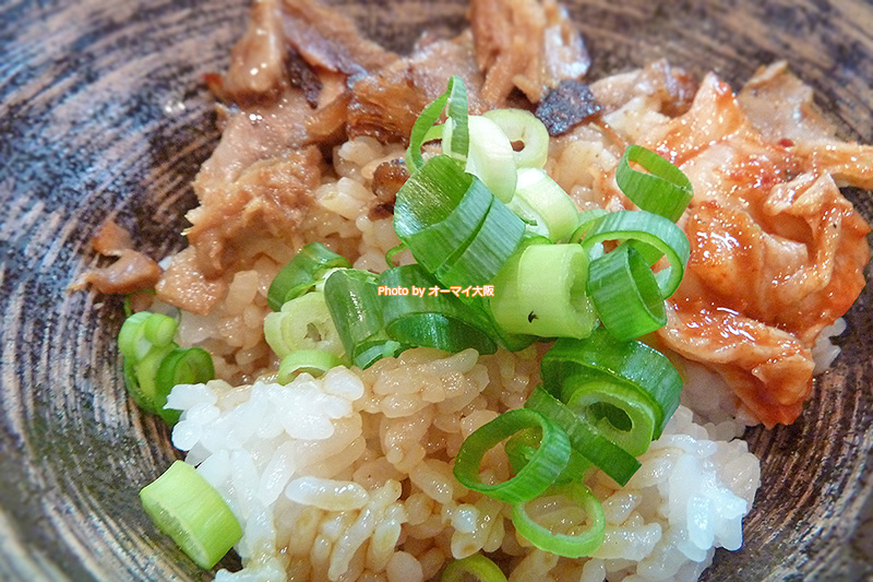 ラーメン「金久右衛門（きんぐえもん）本店」は豚丼も絶品です。