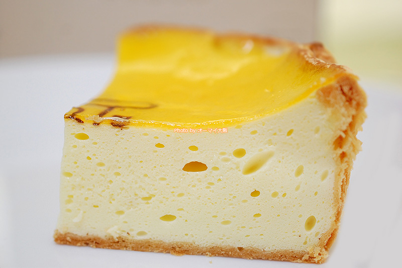 チーズケーキに革命を起こした「パブロチーズタルト」を大阪のおみやげにぜひ。