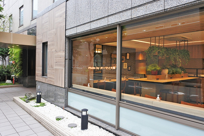 ビジネスホテル「スーパーホテル梅田肥後橋」のレストランの外観です。