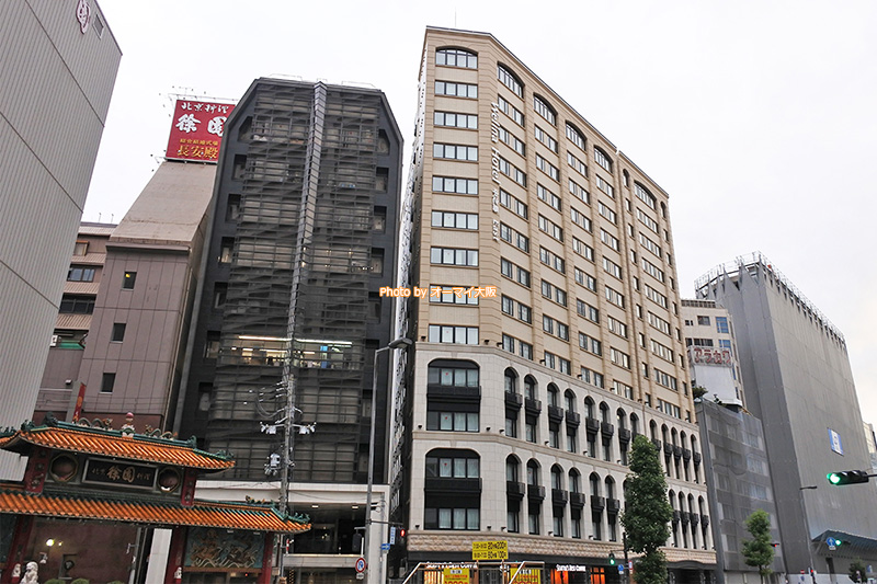 2020年6月に誕生したビジネスホテル「ウェリナホテルプレミア中之島イースト」は土佐堀川のほとりにあります。