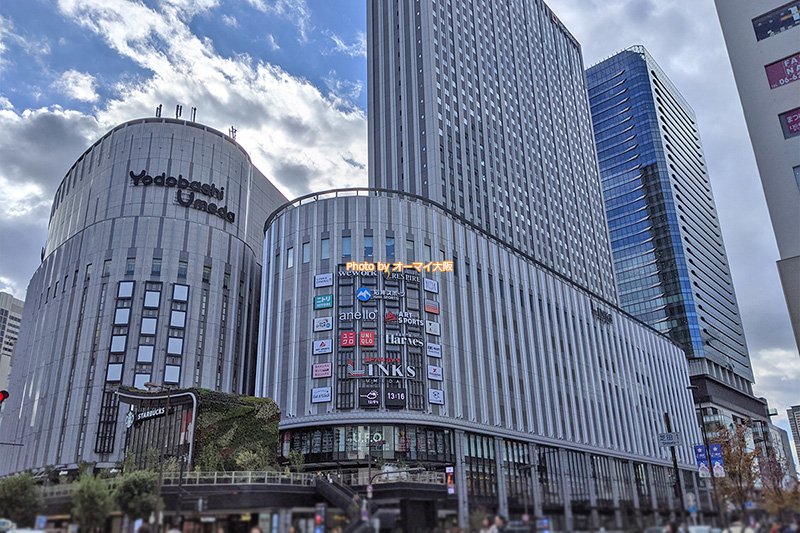 梅田の中心に誕生した「ホテル阪急レスパイア大阪」の外観です。
