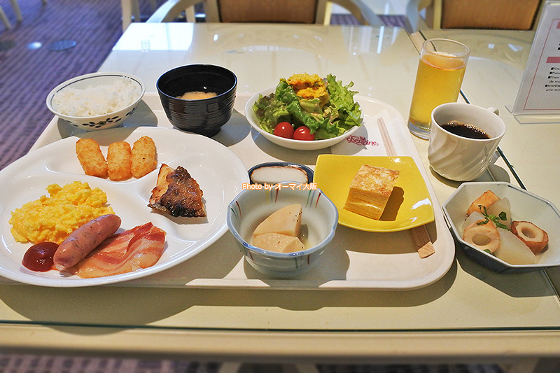 和食を中心に選んだ「ホテルエルセラーン大阪」の朝食ブッフェのメニューです。