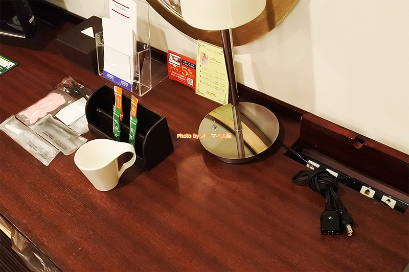 客室タイプ「スタンダードツインルーム」は電気コンセントの数が多くて助かりました。