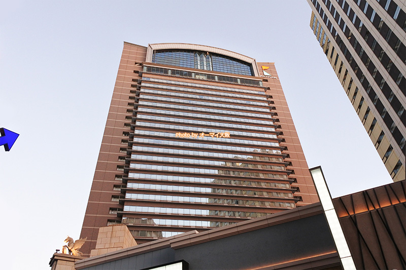 USJの観光に最適な人気ホテル「ホテル京阪ユニバーサルタワー」の外観です。