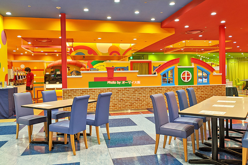 メイン料理を選ぶ朝食バイキングのスタイルでした。