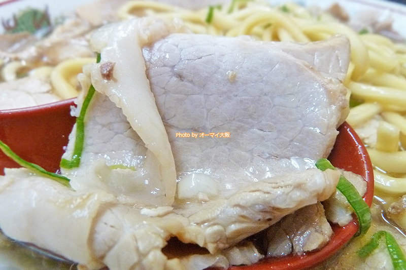 ラーメン「ゆうらい」のチャーシューは食べごたえ十分。チャーシュー好きなラーメンファンから愛される看板メニューです。