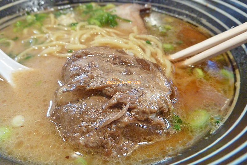 軟骨チャーシューは「麺や 七（なな）」の個性が詰まった人気のチャーシューです。