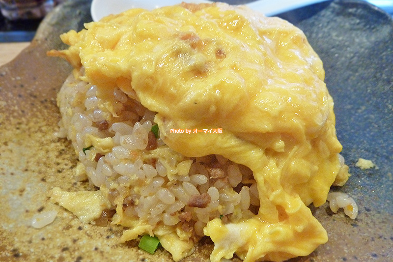 話題のラーメン店「麺や 七（なな）」の絶品チャーハンは地元のラーメンファンに大人気です。