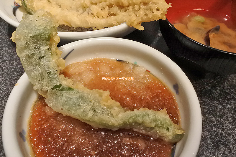 万願寺シシトウの天ぷらは食べごたえがあります。