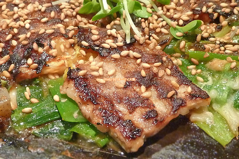 香ばしさが違う「美津の」のネギ焼きです。