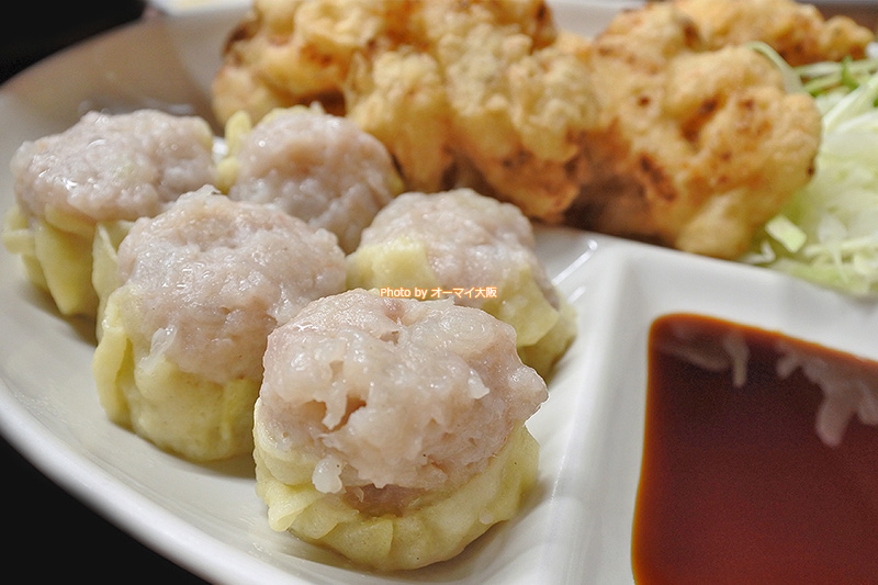 大阪っ子の誰もが知っている「一芳亭」の名物シュウマイです。