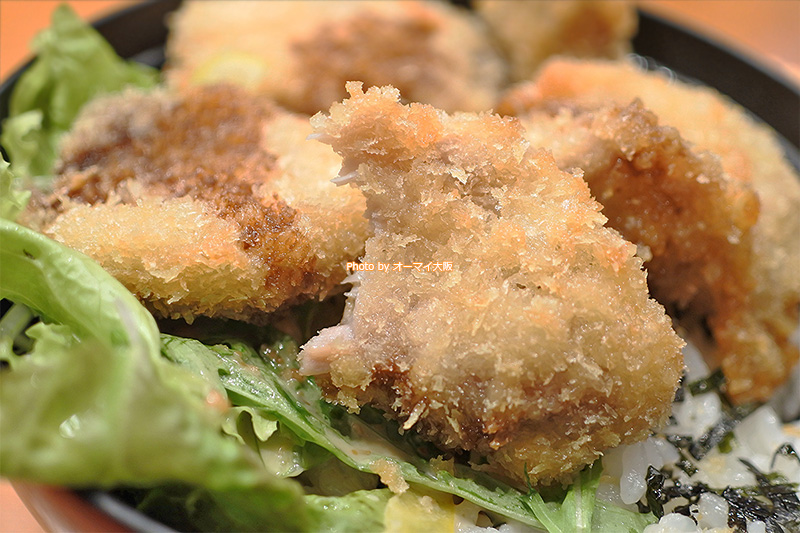 マグロカツ丼が500円のワンコインで食べられるなんて。さすがはマグロ専門店「又こい家」です。