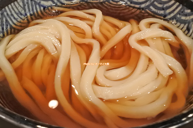 ひやかけうどんがおいしい「うだま」。コシの強さが特徴です。