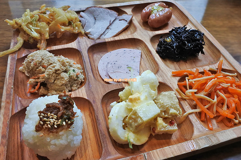 食べ放題レストラン「モクモク」は野菜を中心にしたメニューが人気です。